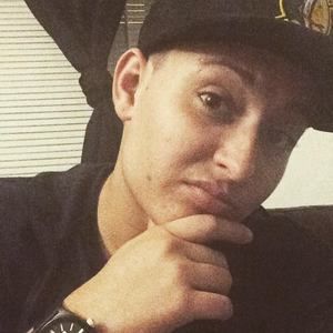 Meet your Posher, Grey